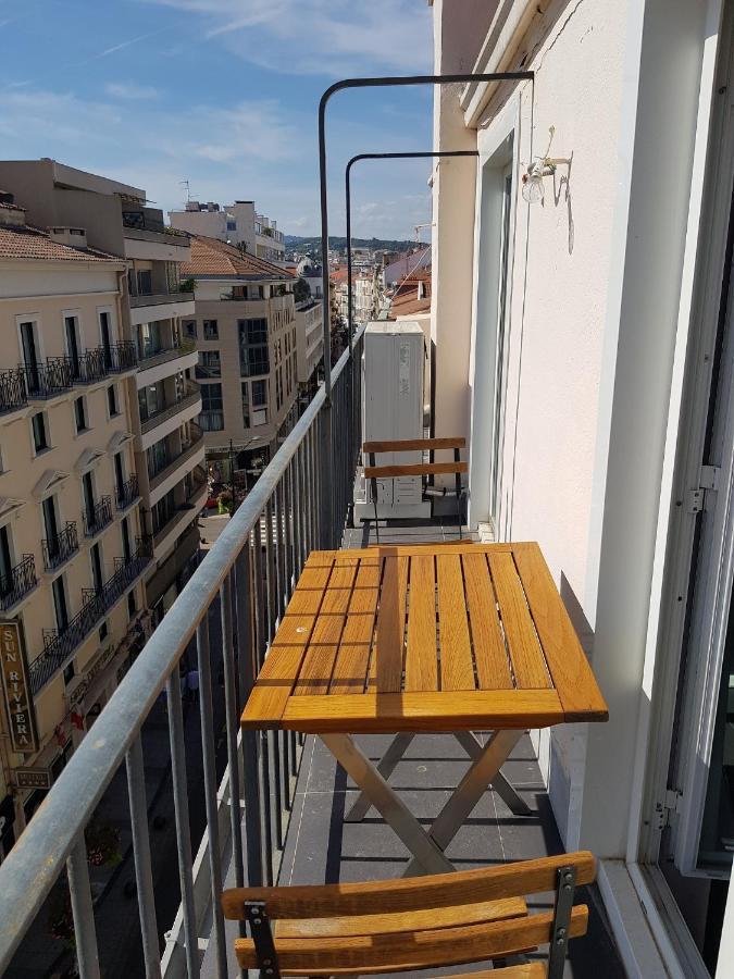 L'Attique Des Artistes Yourhosthelper Cannes Bagian luar foto